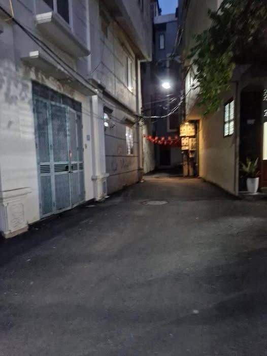 Đất Vạn Phúc Hà Đông 39m² giá 8 tỷ - Sổ đỏ chính chủ, ô tô vào tận cửa!