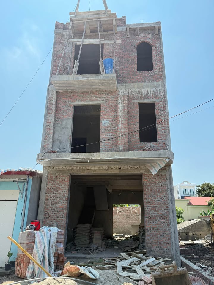 Biệt thự Townhouse Mỹ Tranh, Nam Sơn 107m² giá 3,5 tỷ - Nở hậu siêu lộc, mặt tiền khủng!