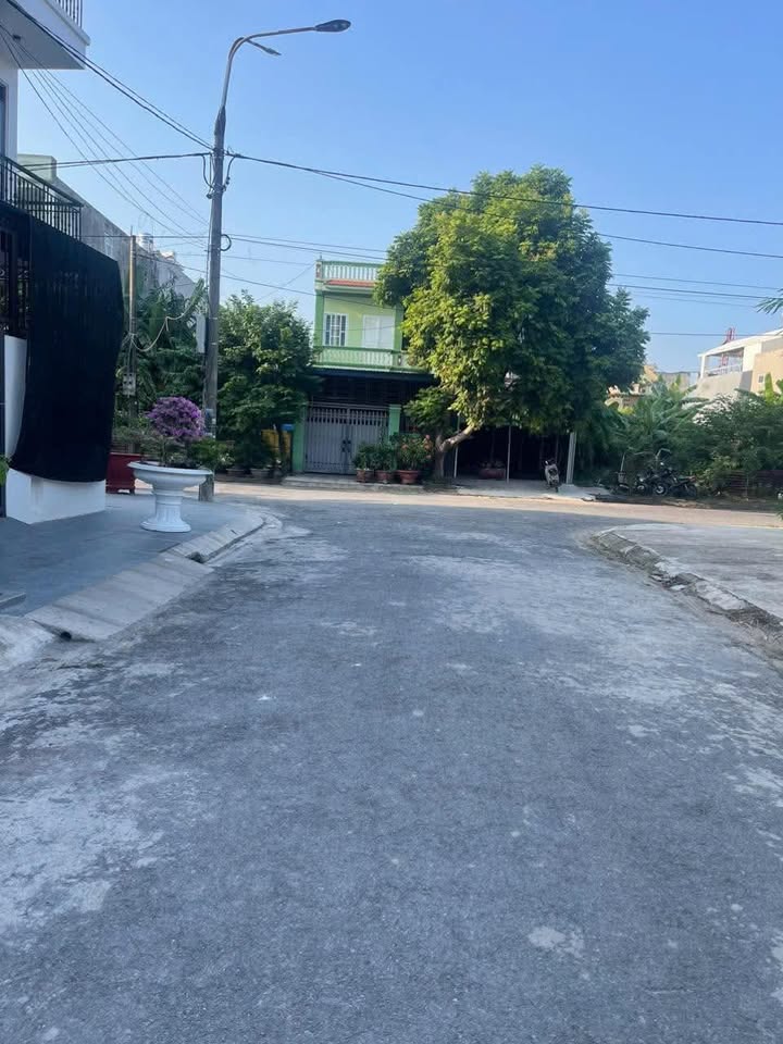 Đất chính chủ đường 12m Chung cư Hoàng Mai, Hải Phòng 110m² giá 4.4 tỷ - Cơ hội đầu tư tuyệt vời!