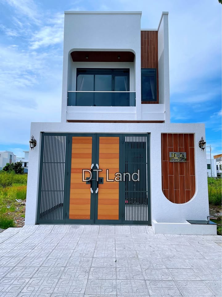 Bán nhà 1 trệt 1 lầu KĐT Tây Bắc Rạch Giá 100m² giá 3.45 tỷ - Nội thất cao cấp!