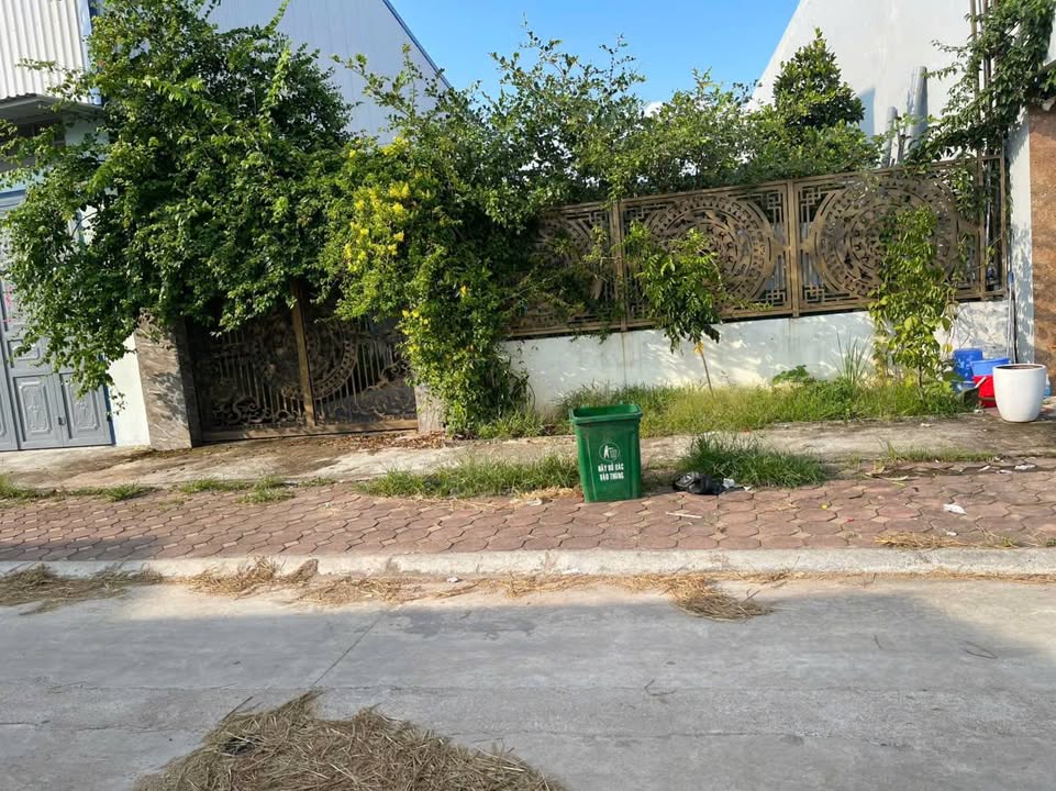 Đất nền Xuân Lê, Ngọc Hồi 225m² giá thỏa thuận - Sổ đỏ chính chủ!