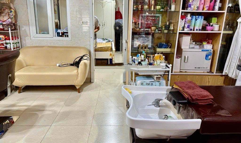 Nhà cho thuê tầng 1 khu tập thể B6, Thành Công, 80m² - Nhà mới đẹp, sẵn sàng vào ở!