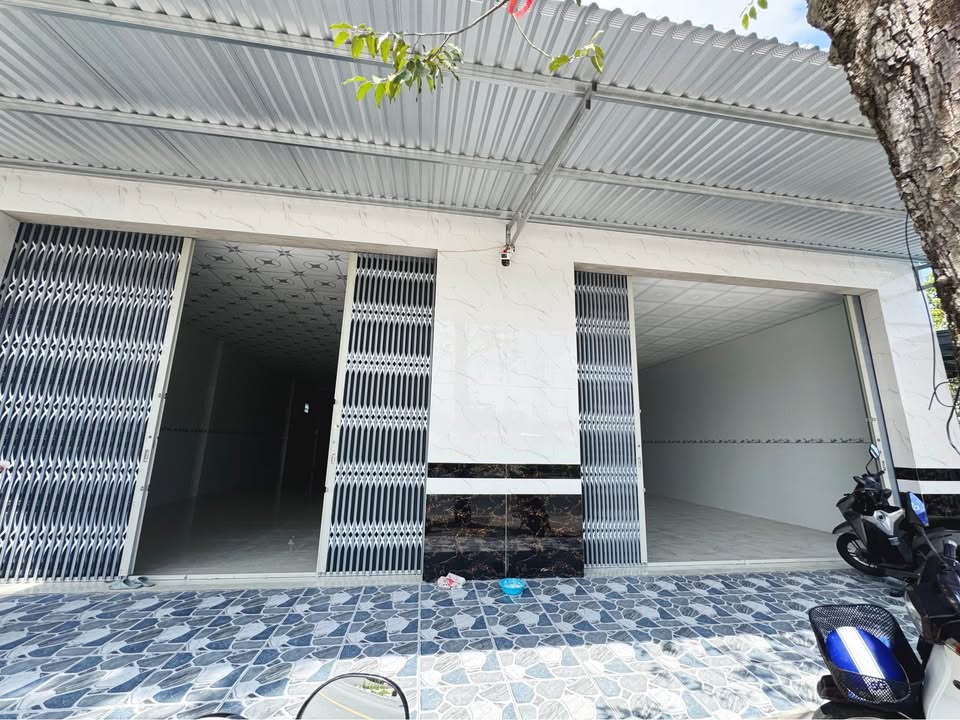 Nhà cho thuê mặt tiền Lê Hồng Phong, 400m² - Giá thỏa thuận, vị trí đẹp!