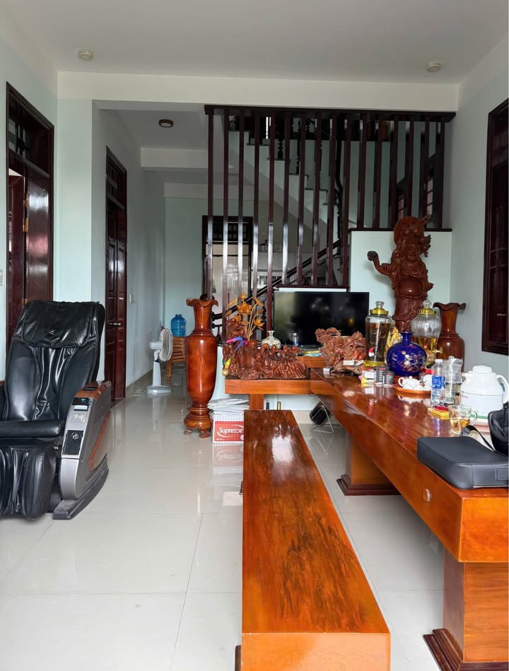 Nhà 2 tầng mặt tiền Hàn Mặc Tử, Vỹ Dạ, Huế 112m² giá 5 tỷ - Phù hợp kinh doanh Homestay!