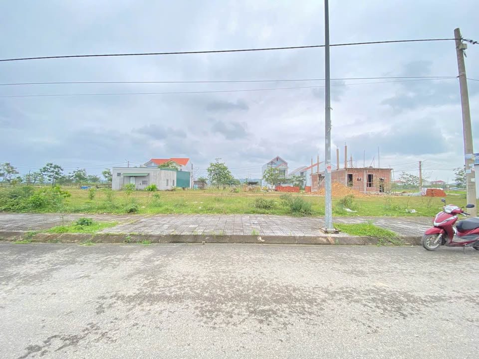 Bán lô đất mặt tiền đường Nguyễn Công Duẫn - 150m² giá 4 tỷ - Tiềm năng phát triển lớn!