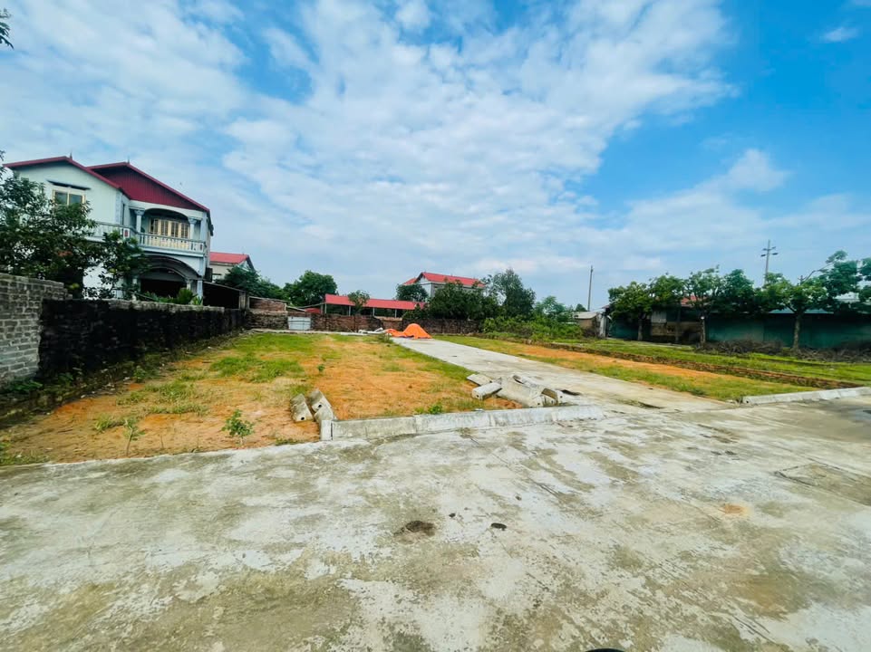 Đất phân lô Tiên Dược, Sóc Sơn 80m² giá 2.1 tỷ - Đường thông ô tô tránh