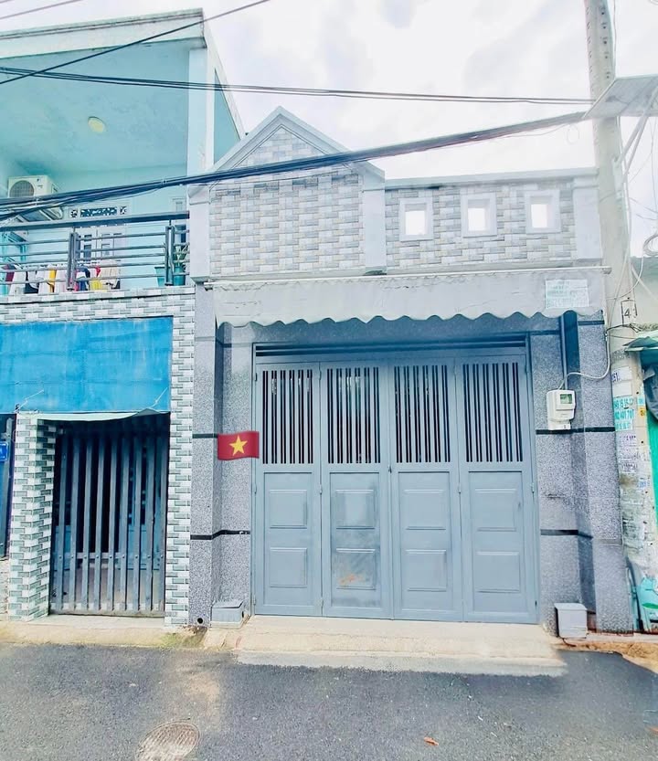 Nhà riêng Dĩ An 48m² giá 3.1 tỷ - Dọn vào ở ngay, hẻm ô tô