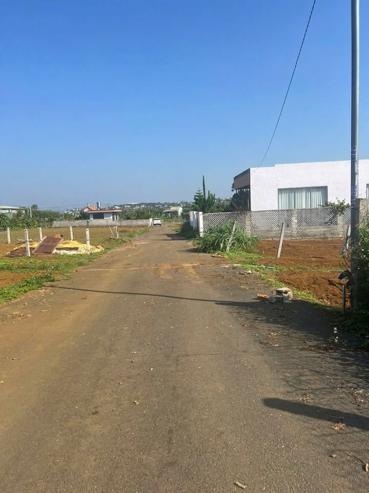 Đất liền kề Hẻm 134 Phùng Hưng 210m² giá 1.3 tỷ - Cơ hội đầu tư tuyệt vời!