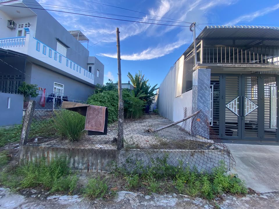 Đất nền Điện Nam Bắc 111m² giá 1.4 tỷ - Chính chủ bán nhanh!