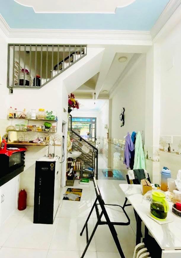 Căn hộ Kinh Dương Vương Quận 6 62m² giá 8 tỷ - Vị trí đẹp, xe hơi vào tận nhà!