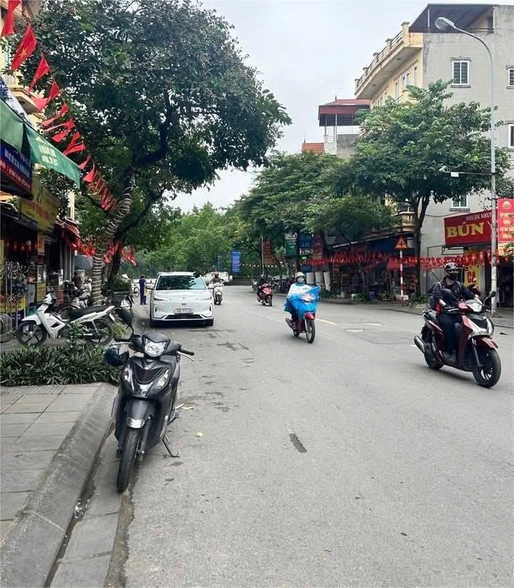 Đất nền phường Trung Hòa, Cầu Giấy 50m² giá chỉ 1.85 tỷ - Sổ đỏ chính chủ, đầu tư sinh lời!