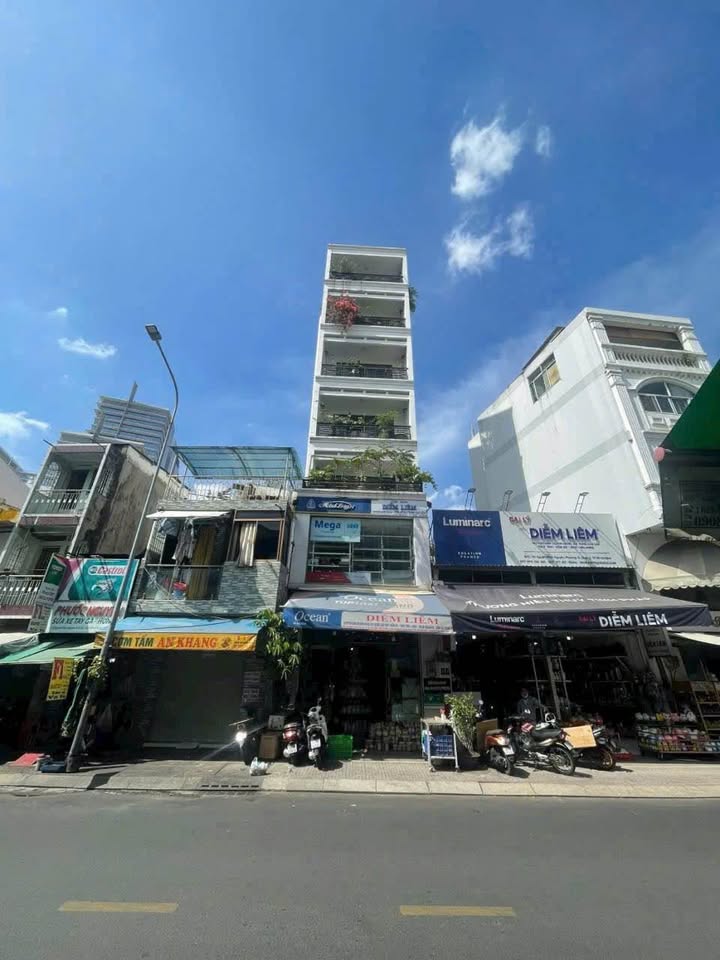 Nhà mặt tiền đường Nguyễn Phúc Nguyên, Quận 3 - 6 tầng, giá chỉ 26 tỷ!