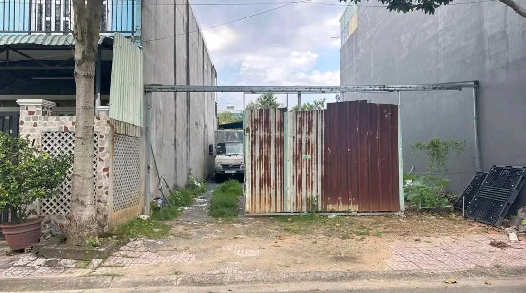 Đất nền khu tái định cư Tân Hạnh, Dĩ An 84m² giá 2.48 tỷ - Mặt tiền đường nhựa 10m!