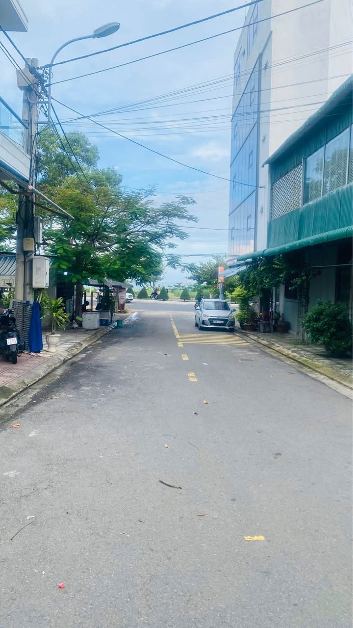 Đất ở đô thị Hòn Đỏ Nha Trang 49m² giá 6.5 tỷ - Vị trí đắc địa gần biển!