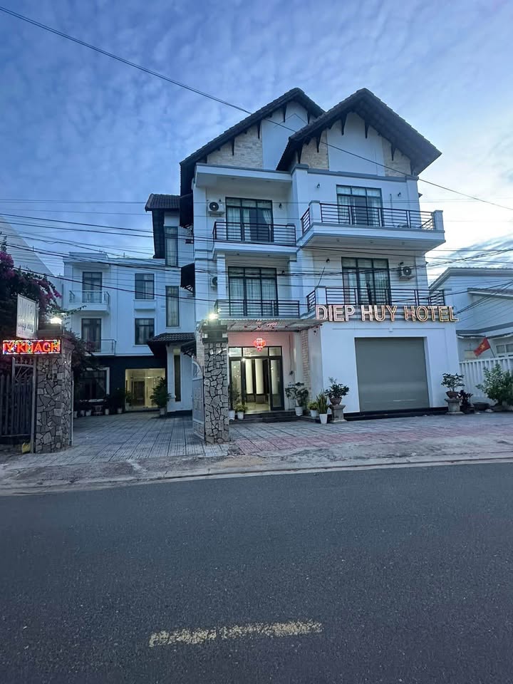 FrontHouse 1A Trần Phú Vạn Ninh 600m² giá 24 tỷ - Đầu tư sinh lời ngay!