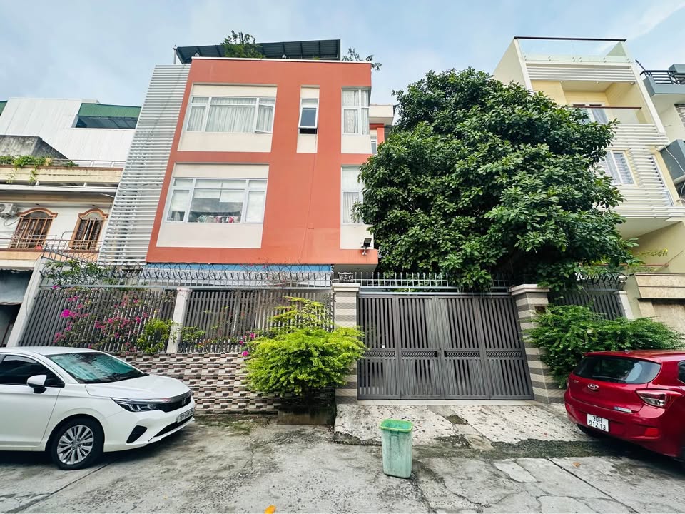 Căn hộ 4 tầng đường ô tô phường Phước Long Nha Trang 243m² giá 29 tỷ - Đầu tư sinh lời ngay!