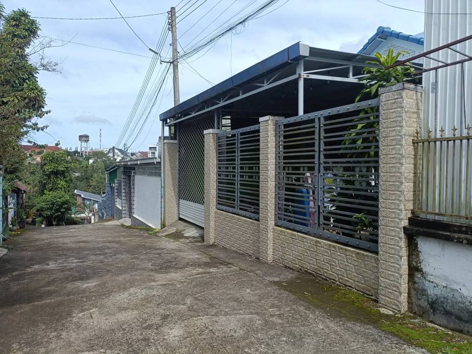 Nhà phố Bảo Lộc 211m² giá chỉ 6.5 tỷ - Vị trí trung tâm, thương lượng mạnh!