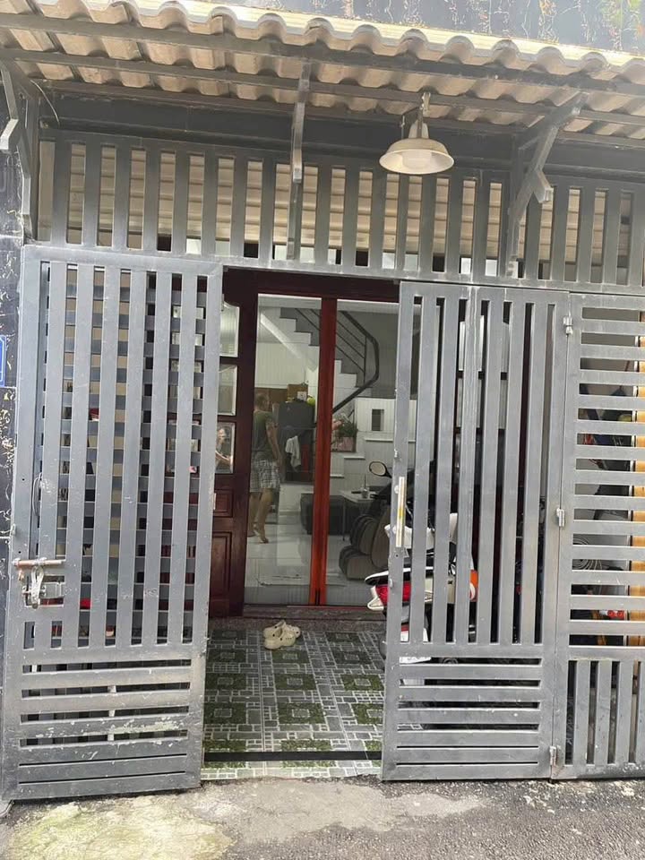 Nhà nguyên căn hẻm 129 Đường số 20, Gò Vấp 48m² giá 12 triệu - Thích hợp cho hộ gia đình và văn phòng!