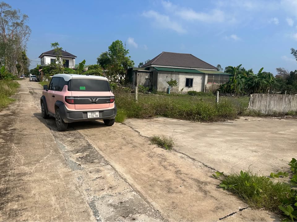 Đất nền Nghi Phong 100m² giá 1.6 tỷ - Đường 24m, chính chủ sang tên ngay!