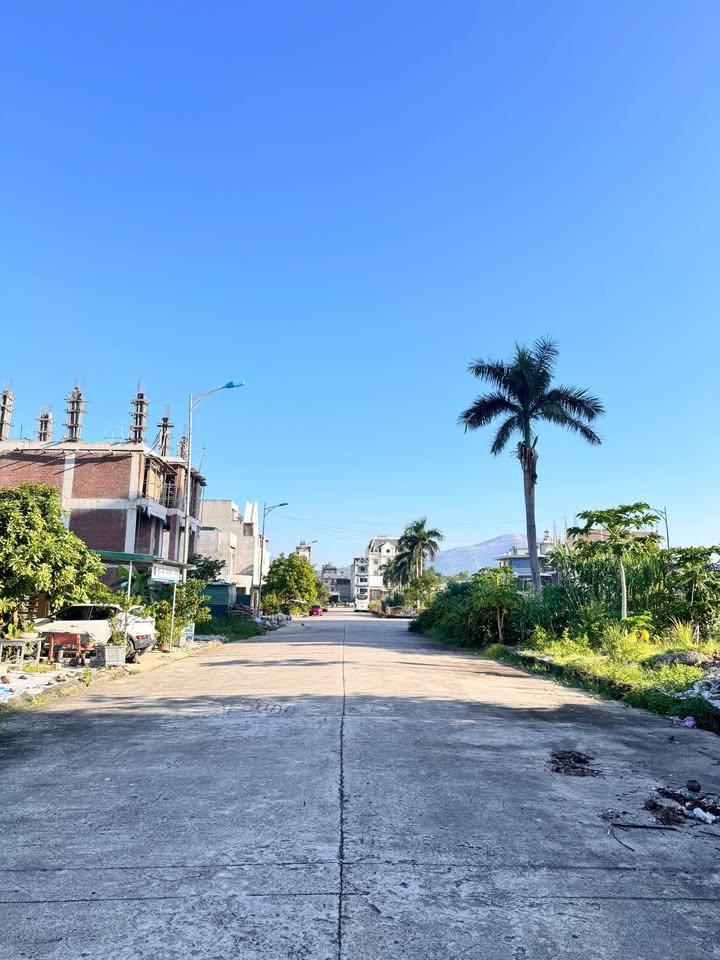 Đất nền Khu Hoa Nhàn A, Yên Thanh, Uông Bí 100m² giá 1.4 tỷ - Sổ hồng chính chủ, thương lượng ngay!