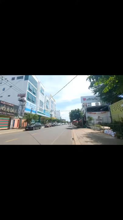 Nhà 2 tấm mặt tiền đường Nguyễn Trãi, Long Khánh, 156m² giá 15 tỷ - Sẵn sàng vào ở ngay!