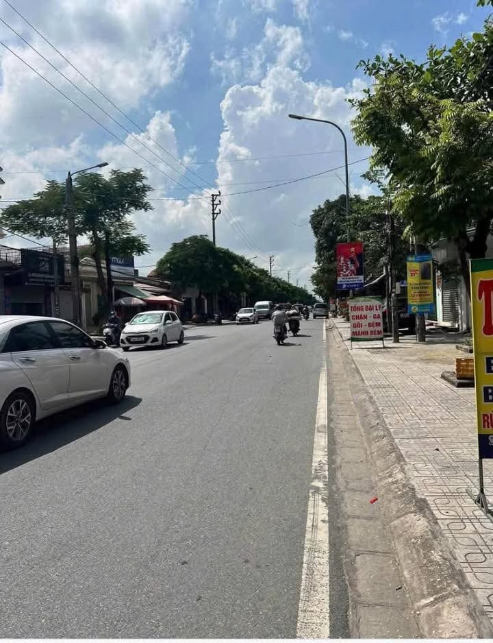 Nhà mặt tiền Trần Tất Văn, Kiến An, Hải Phòng 80m² giá 5 tỷ - Cơ hội đầu tư tuyệt vời!