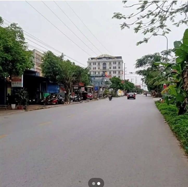 Nhà mặt đường Nguyễn Lương Bằng, Kiến An 93m² giá 4.1 tỷ - Kinh doanh thuận lợi!