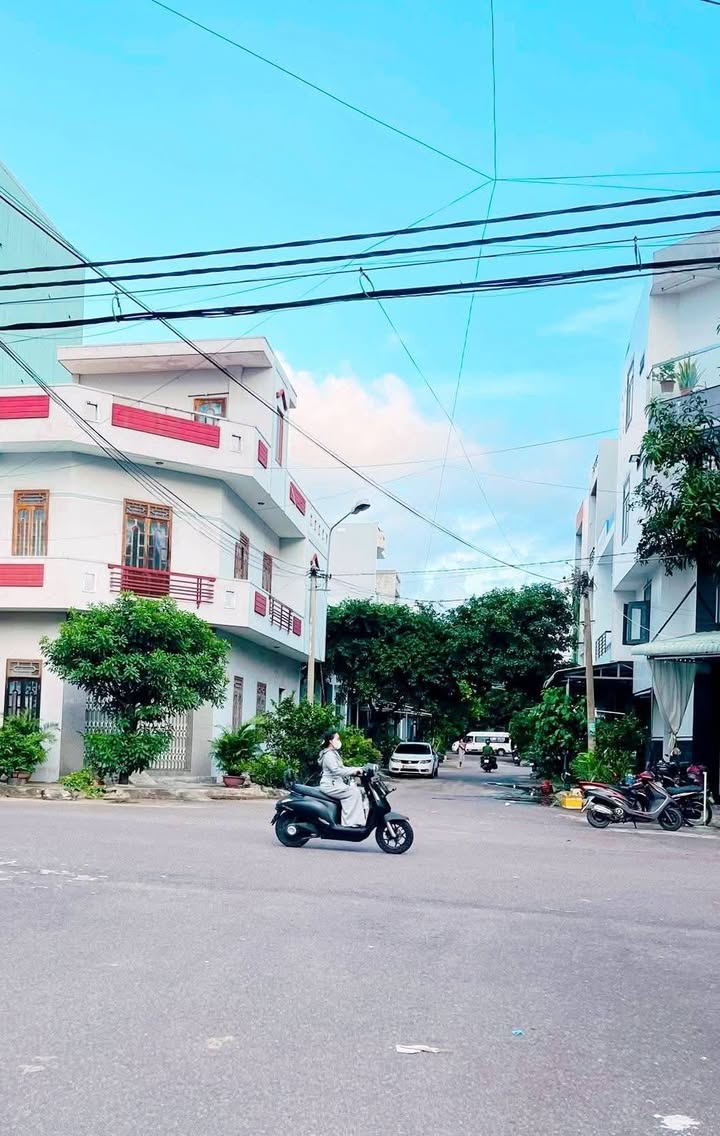 Đất nền Đống Đa Quy Nhơn 74m² giá 3,xx tỷ - Cơ hội đầu tư hấp dẫn!