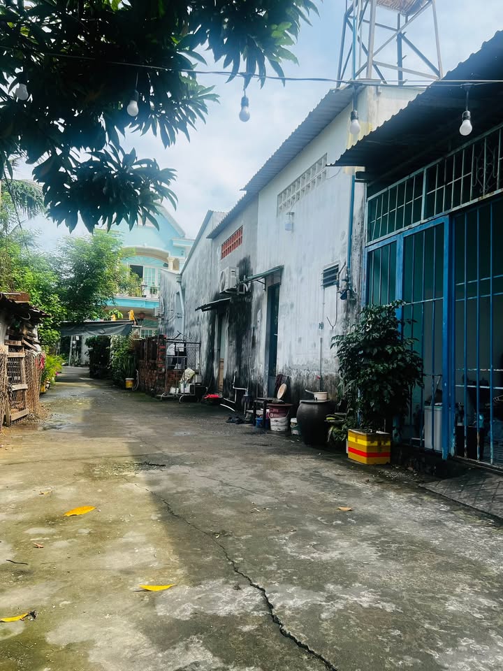 Đất ở KQH Tăng Nhơn Phú A, Quận 9, 172m² giá 6.9 tỷ - Hẻm xe hơi, vị trí thuận lợi!