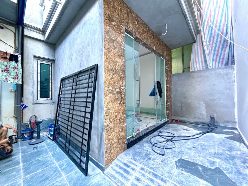 Nhà 4 tầng độc lập 45m² tại Đông Hải - Giá 3.35 tỷ, sẵn sàng vào ở!