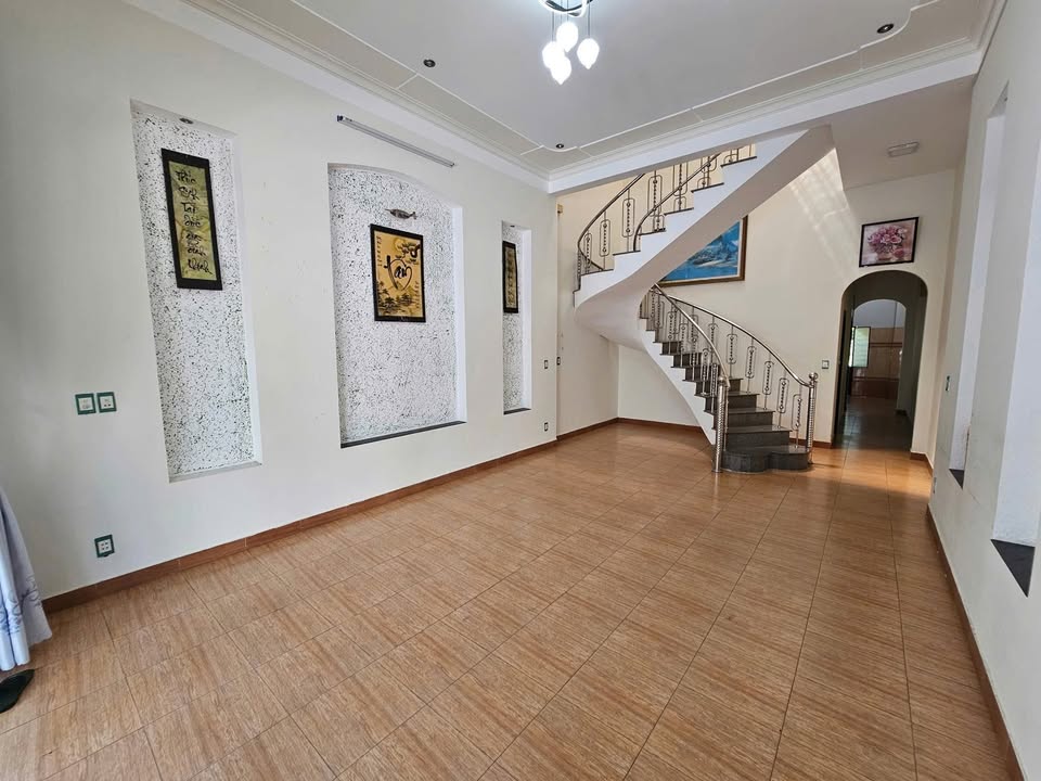 Nhà nguyên căn cho thuê tại Lê Thiệt, Hòa Minh, Đà Nẵng - Giá chỉ 9 triệu/tháng