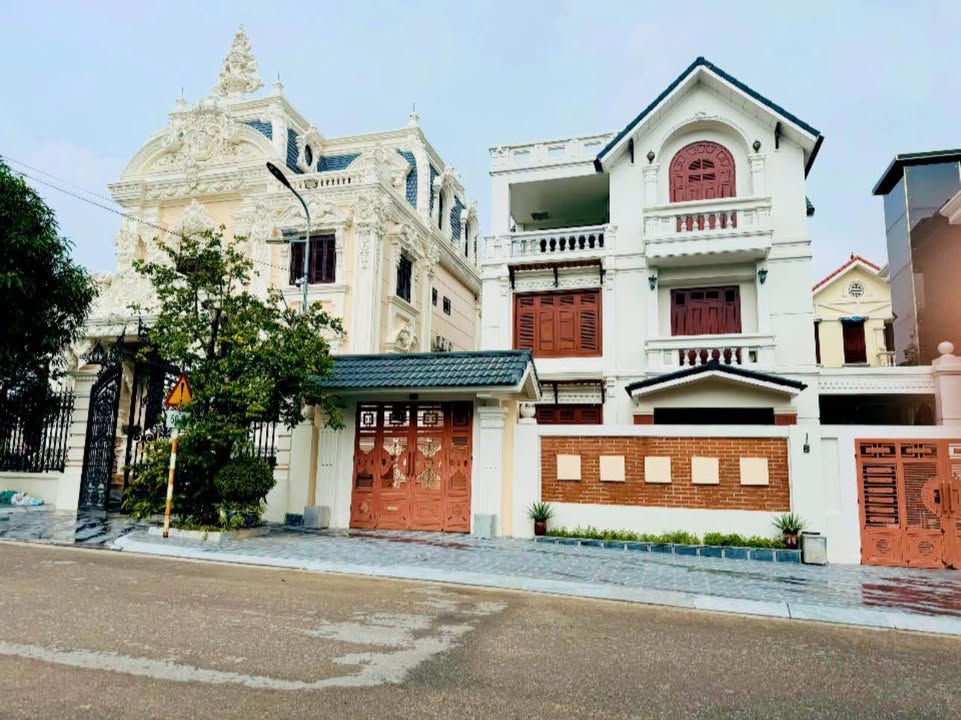 Nhà 4 tầng trung tâm An Hưng, Thanh Hóa 98,5m² - Đầu tư sinh lời cao!