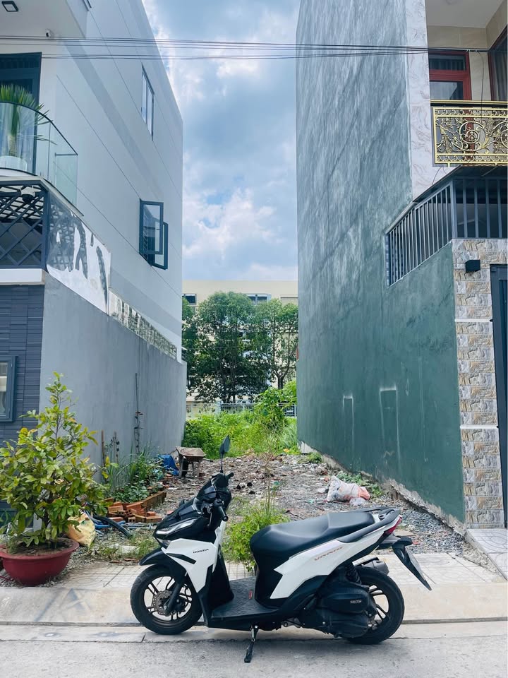 Đất khu phân lô hẻm 8m Tỉnh Lộ 43 Bình Chiểu 55m² giá 3.8 tỷ - Cơ hội đầu tư tuyệt vời!