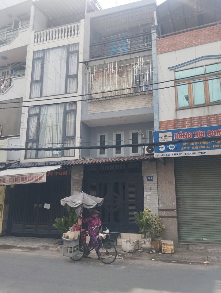 Nhà mặt tiền đường Lê Sát, Tân Phú 11 triệu/tháng - Cho thuê dài hạn, chính chủ!