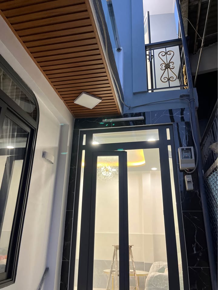 Nhà bán tại 66/64 Trần Văn Khánh, Quận 7 - 3x7m, giá 1.75 tỷ, sổ hồng riêng