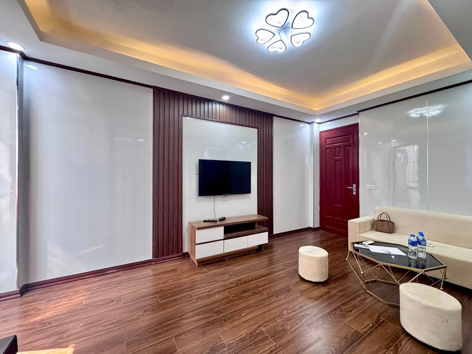 Căn hộ 2PN 2WC tại Hoàng Hoa Thám, Ba Đình 55m² - Sẵn sàng giao dịch!