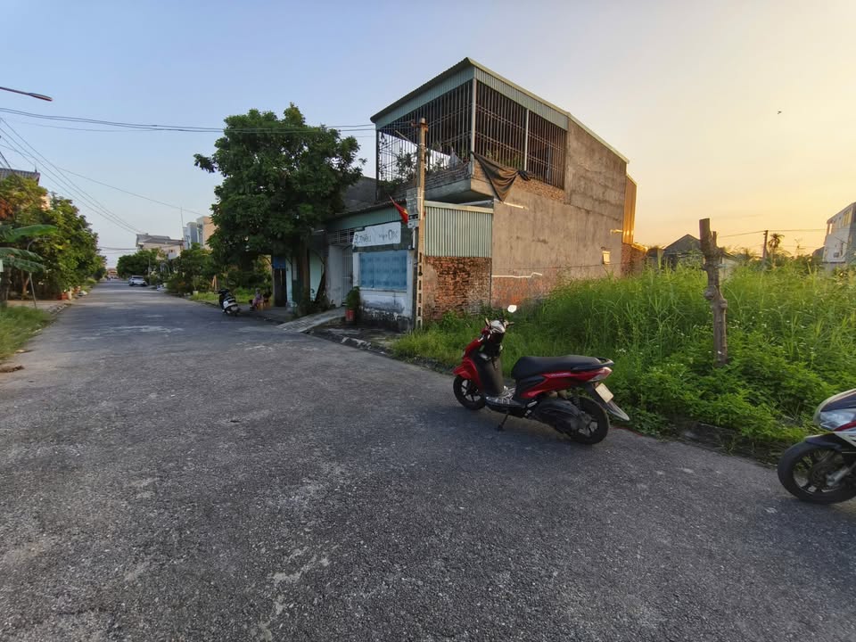 Đất nền Tân Thành Dương Kinh 90m² giá 2.42 tỷ - Mặt đường nhựa 10m, tiện ích đầy đủ!