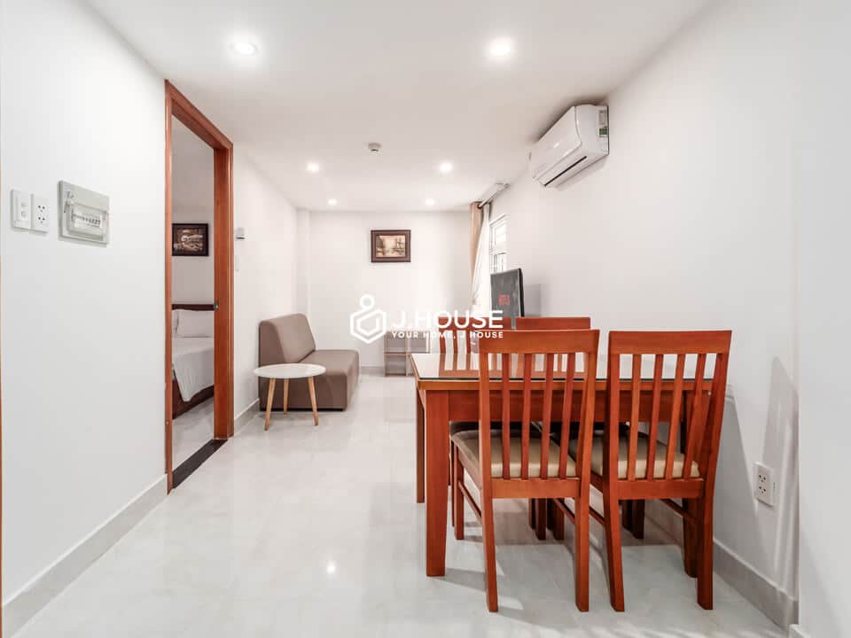 Căn hộ 2 phòng ngủ cho thuê tại Tân Bình 65m² giá 13 triệu - Tiện nghi đầy đủ, gần sân bay!