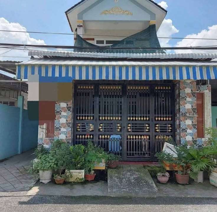 Nhà bán gấp + Dãy trọ tại Nguyễn Hữu Chí, Bình Chánh - Giá chỉ 850 triệu!