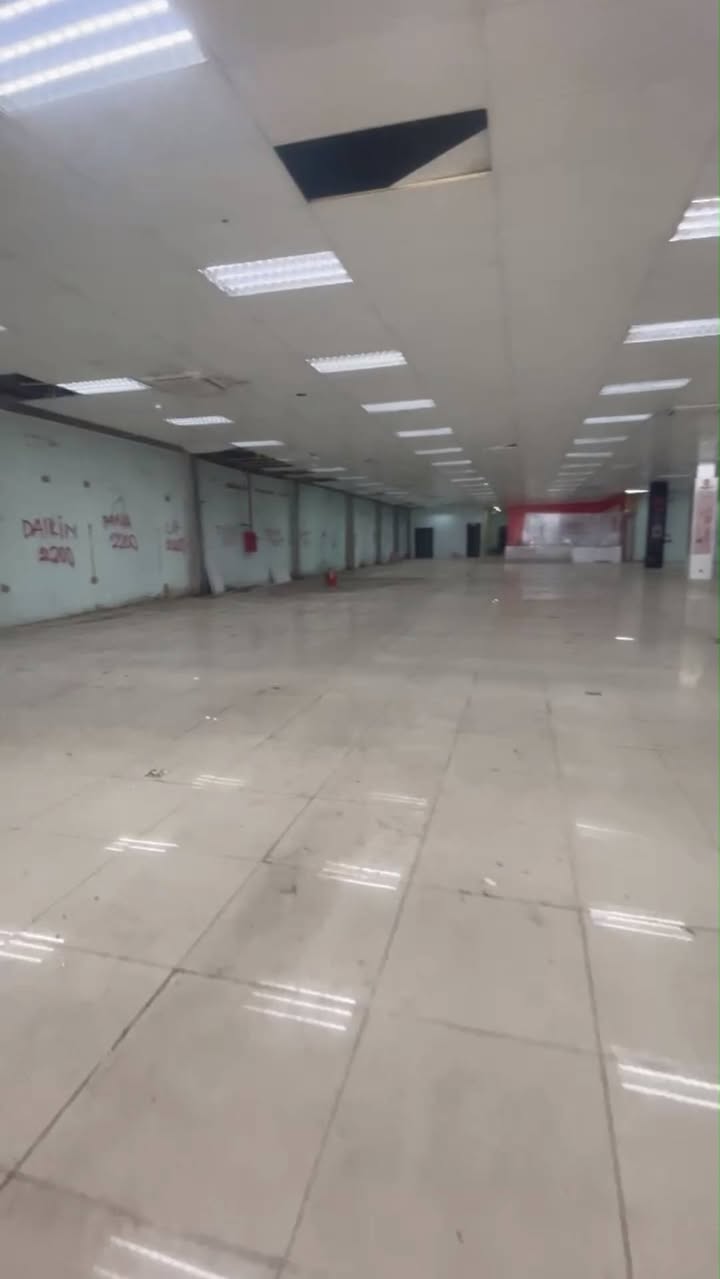 Cho thuê xưởng 1900m² mặt tiền Quốc Lộ Biên Hòa - Giá chỉ 100 triệu/tháng!