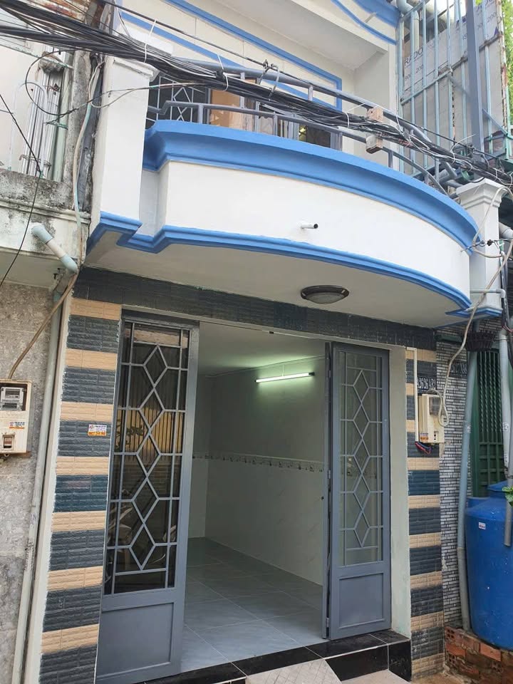Nhà riêng Quận 8 27m² giá 1.78 tỷ - Cần bán gấp, thương lượng ngay!