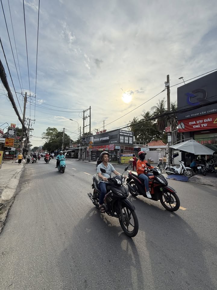 Nhà mặt tiền Phạm Văn Chiêu, P9 Gò Vấp, 132m² giá 15.2 tỷ - Kinh doanh sầm uất!