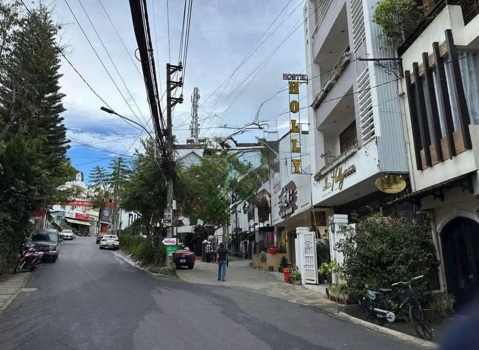 Đất xây dựng tại An Dương Vương, Đà Lạt 108m² giá 6.8 tỷ - Dáng đất vuông vắn, thế dương