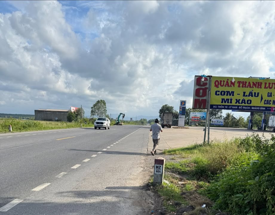 Đất nền xã Lý Trạch, huyện Bố Trạch 200m² giá 1 tỷ - Sổ đỏ chính chủ