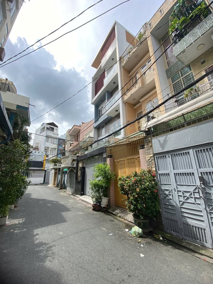 Nhà đẹp hẻm Lê Văn Sỹ Tân Bình 38m² giá 9.7 tỷ - Đầu tư sinh lời ngay!