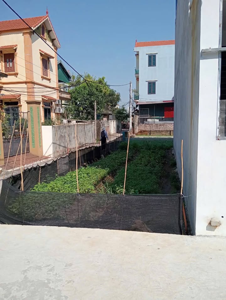 Lô góc 57m² Thư Phú, Thường Tín giá chỉ 3.4 tỷ - Mặt tiền hai hướng, giao thông thuận lợi!