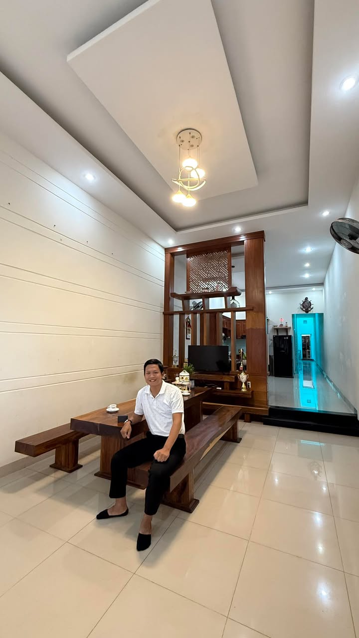 Nhà cấp 4 Bùi Thị Xuân, 160m² giá 4.888 tỷ - Sổ đỏ chính chủ, full nội thất