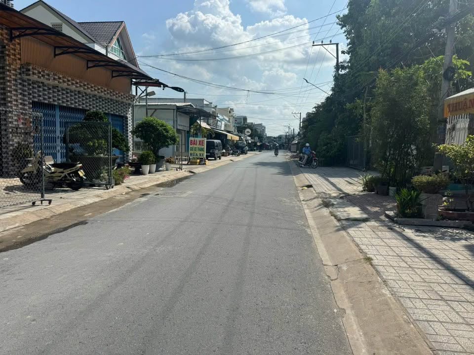 Nhà cấp 4 đường Kênh Đào, phường Mỹ Phước, 69m² - Hướng Đông Nam, giá thỏa thuận!