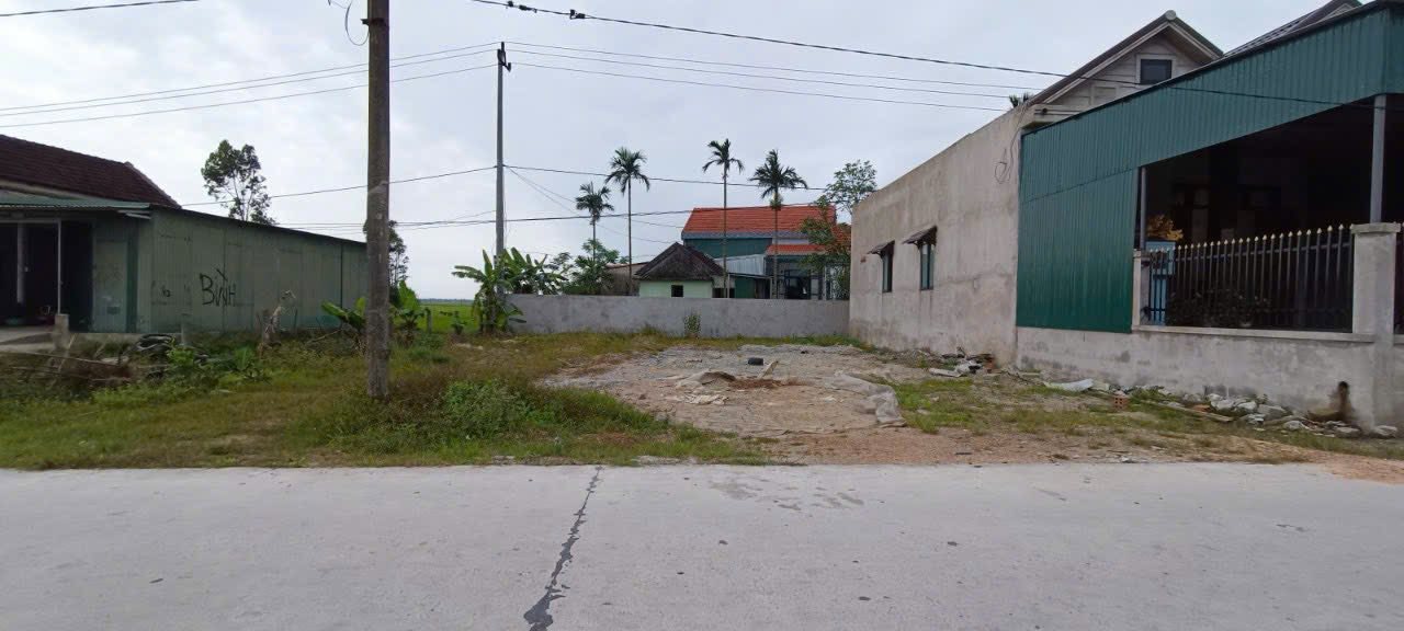 Đất mặt tiền đường Phú Lương 101,2m² giá 5xx triệu - View kênh sinh thái mát mẻ!