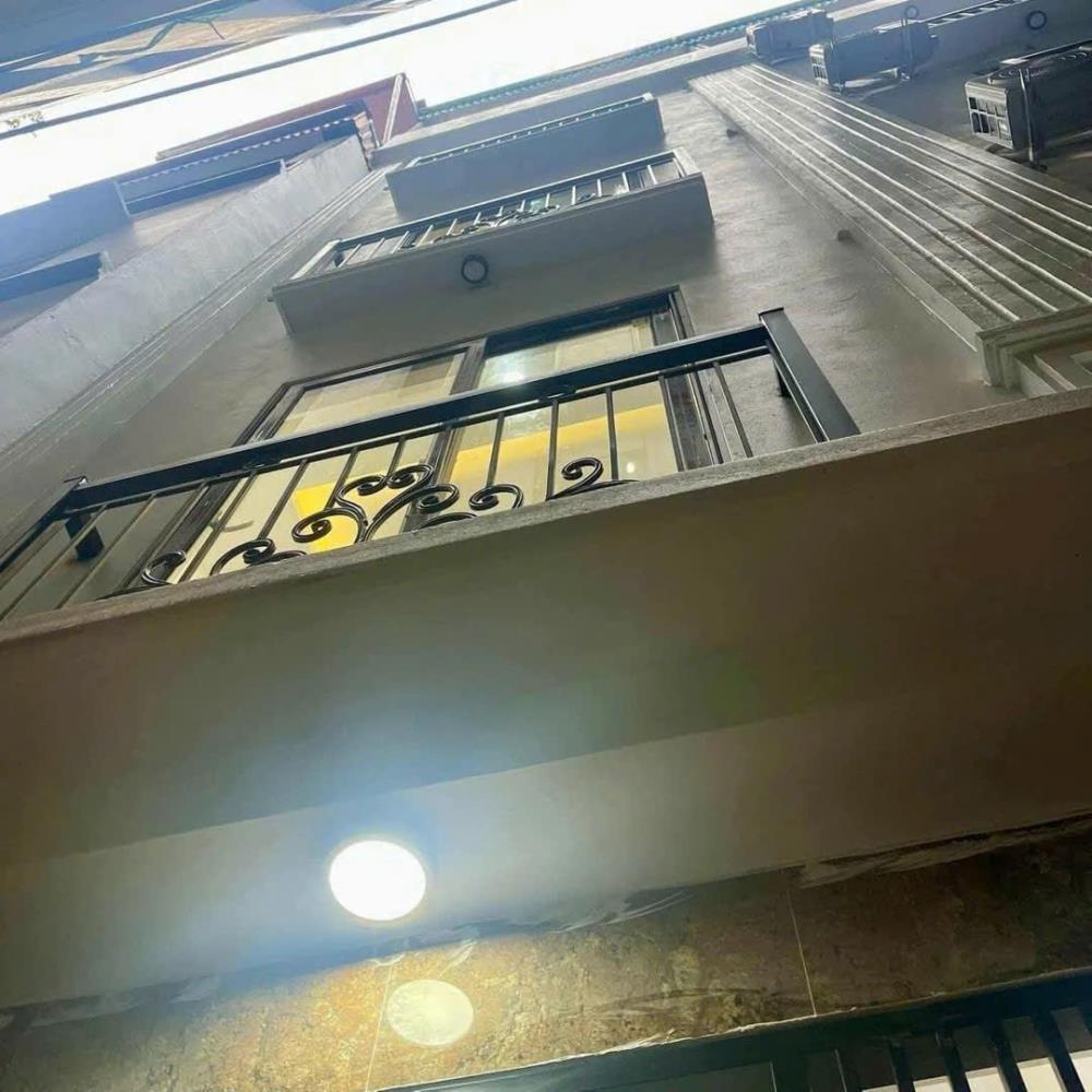 Bán nhà Quan Nhân 25m² giá 7.2 tỷ - Nhà mới 5 tầng, ngõ thông rộng rãi!